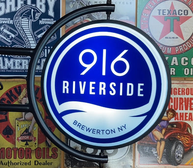 916 Riverside Custom Design